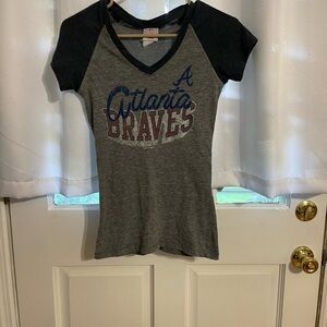 Genuine Merchandise Atlanta Braves Gray and Black Short Sleeve Raglan Tee